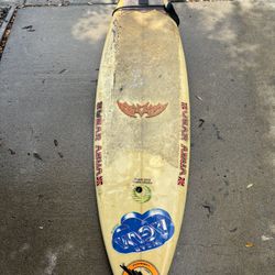 Surfboard 6’4 Tri Fin With Leash
