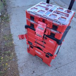 Milwaukee Pack out Tool Boxs