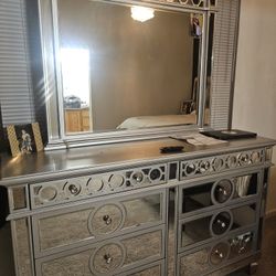 Luxury Mirror Dresser 