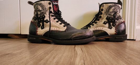 Affliction Dragon Boots for Sale in Hughson, CA - OfferUp display picture 1