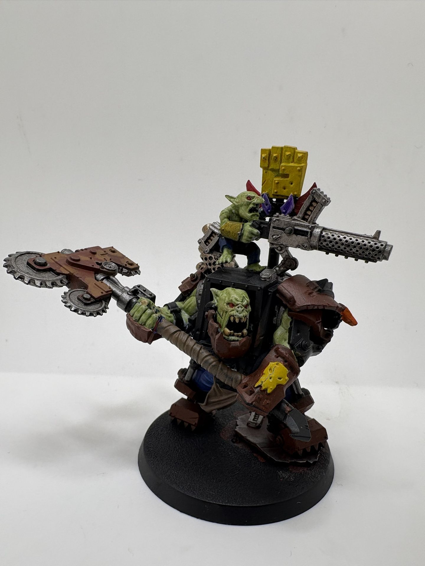 Warhammer 40K Warboss In Mega Armor 