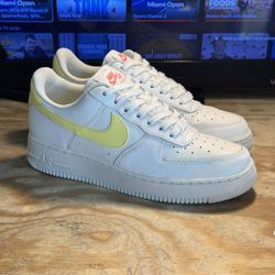 Nike Air Force 1 Low 