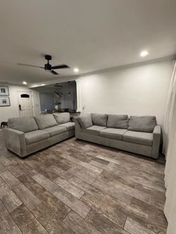 Sectional couches