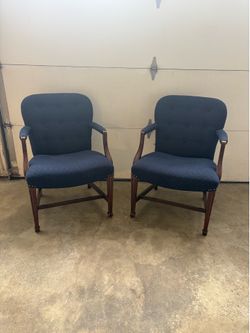 Arm chair