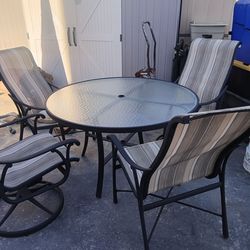 Patio table 4 chairs
