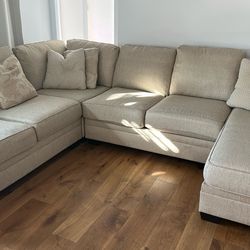 Sectinal Sofa
