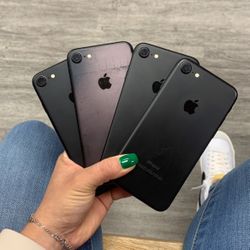 iPhone 7 32GB Unlocked 