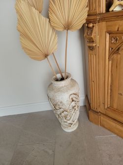 Ceramic pot
