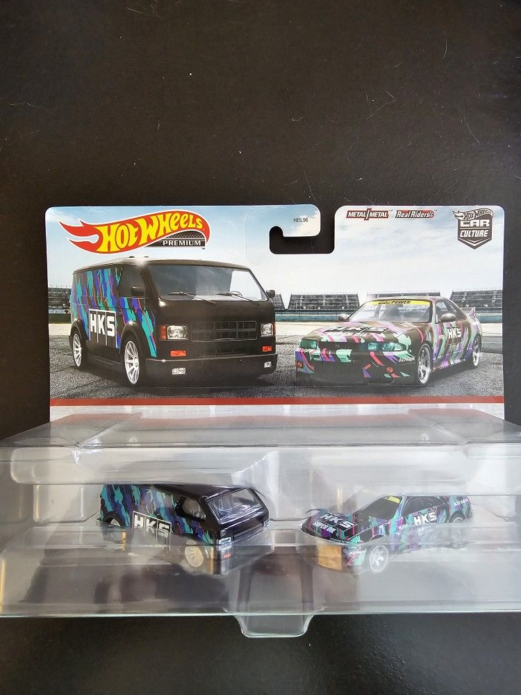 Hot Wheels Premium Car Culture Nissan R33, MBK Van
