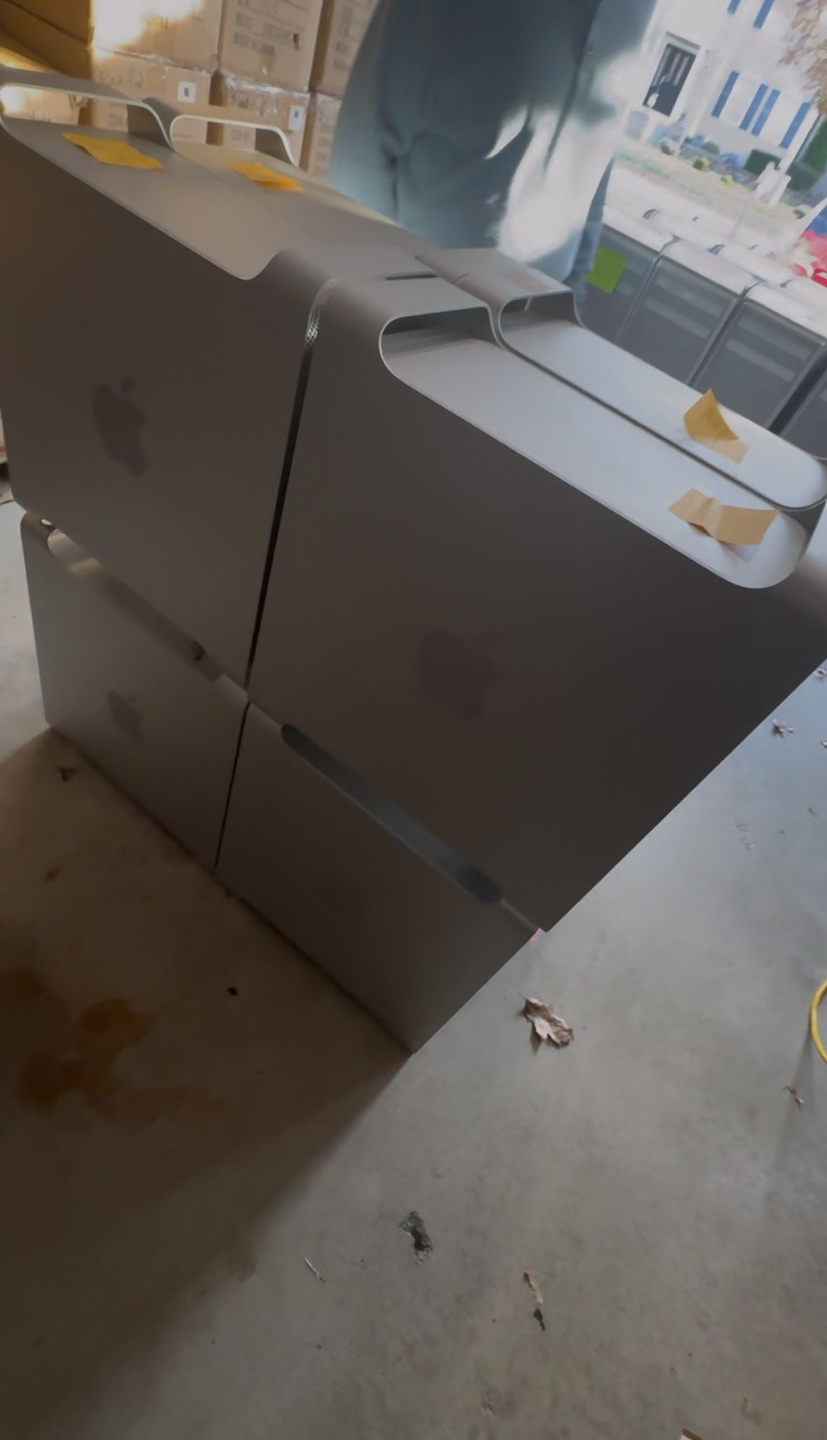 TRADE FOR SUR RON OR TALARIA - 28 APPLE MAC PRO TOWERS