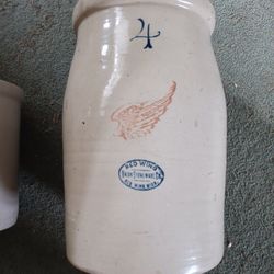 Vintage Redwing Pots 