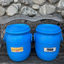 Cat 🐱 & Dog 🐶 Food Storage Airtight Containers 