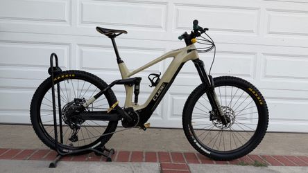 Cube Stereo Race 160mm e-bike