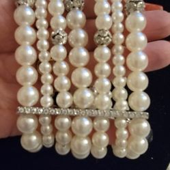 7 Stran Pearl And Clear Rhinestone Bracelet 