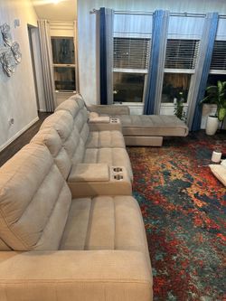 Power Reclining Sectional