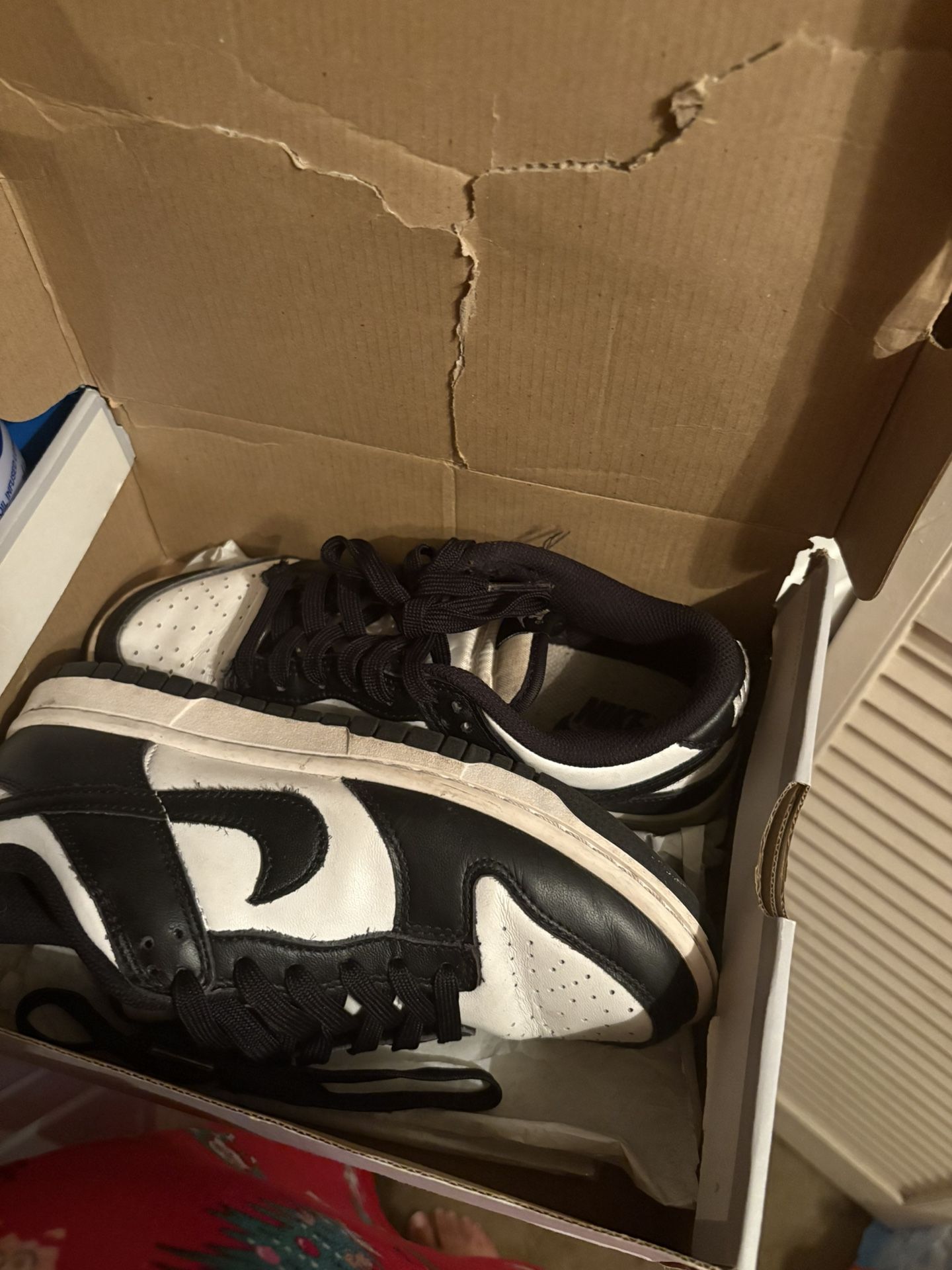 black and white dunks