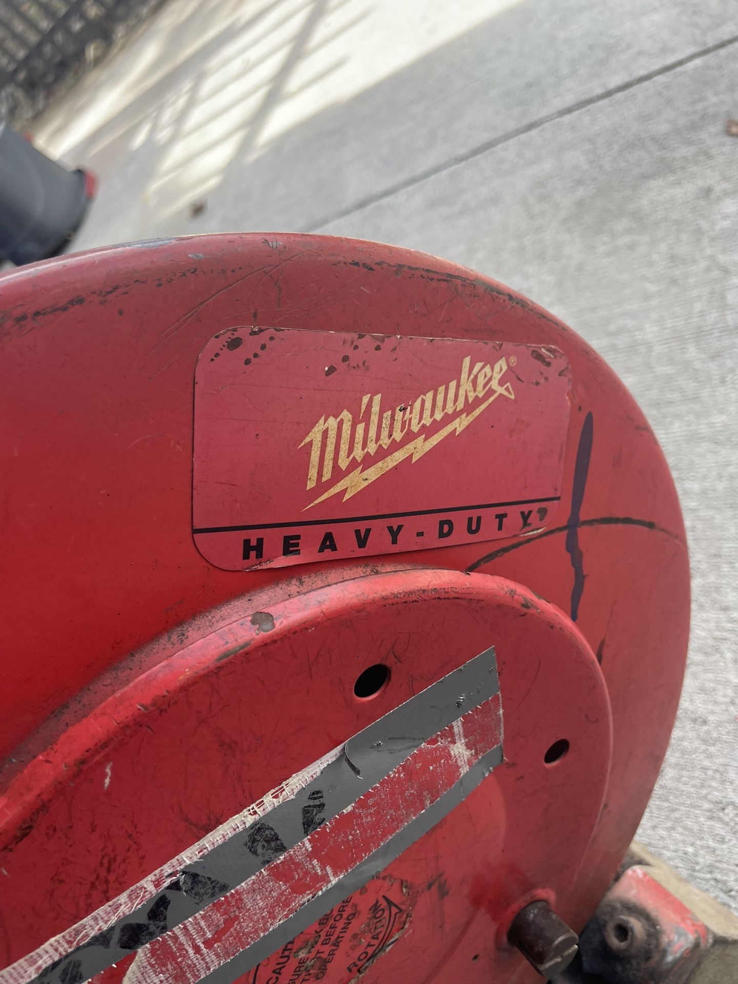 Milwaukee Heavy Duty Saw 