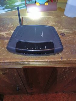 Westell Versalink  4-Port DSL Modem