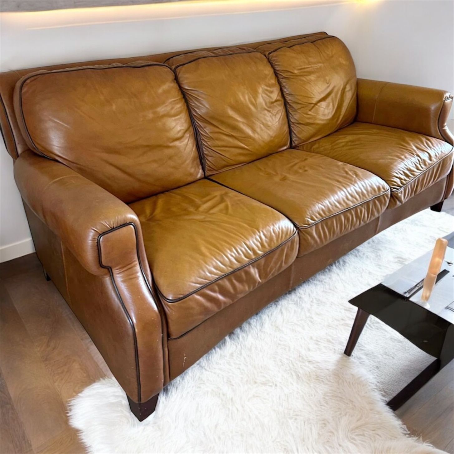 Free Delivery Leather Couch