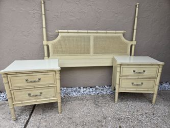 Vintage faux bamboo Hollywood regency style mesh poster style Henry link queen headboard