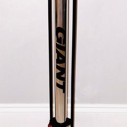 Giant Control Tower Pro Floor Pump RETAILS FOR $155