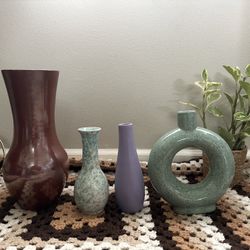 set of four vases