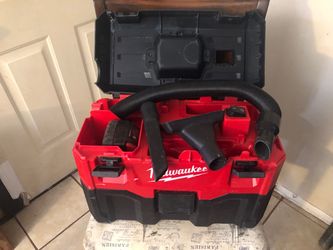 Milwaukee 18-Volt 2 Gal. Lithium-Ion Cordless Wet/Dry Vacuum W/ Extra Wet/Dry HEPA Filter