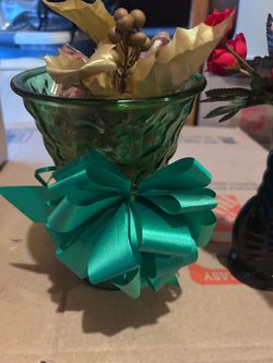 Vintage Green Textured Glass Vase Crinkle Glass Centerpiece $12