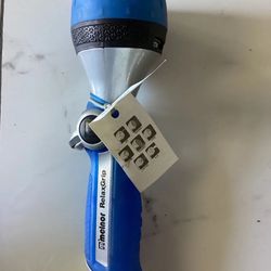 NEW Melnor RelaxGrip Dual Position - 7 Pattern Nozzle
