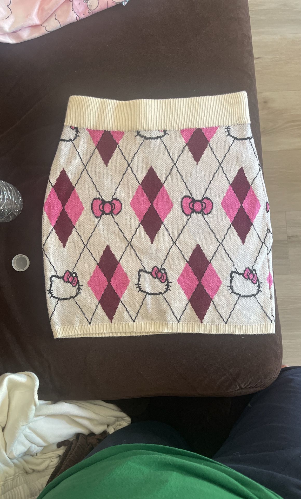 Hello Kitty Knit skirt