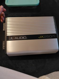 JL AUDIO 10-W0 AND JX AMP MONOBLOCK 250 RMS