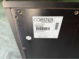 Coaster Scott Living Matheson Dresser in Graphite, item #204553.