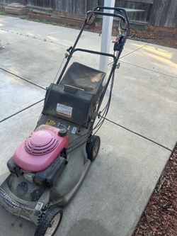 Honda lawn mower