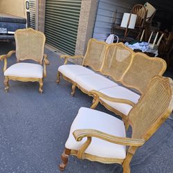 Vintage Sofa Set In Perfect Condition