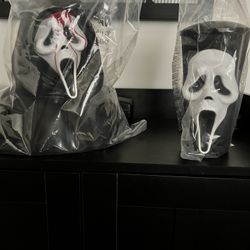 Scream Bucket And Cup Combo