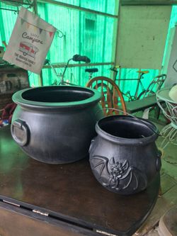 Vintage 1980's General Foam Blow Mold Halloween Witch Caulron Candy Buckets  ** see details  **
