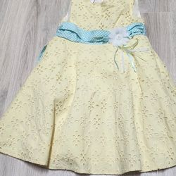 blueberi beautiful girl dress- macy
size 5
condition- excellent used condition Used once
sf/pf home 
no returns 
Feel free to ask questions 
perfect f