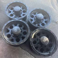 chevy silverado 8 lug rims 8x165.1 16s