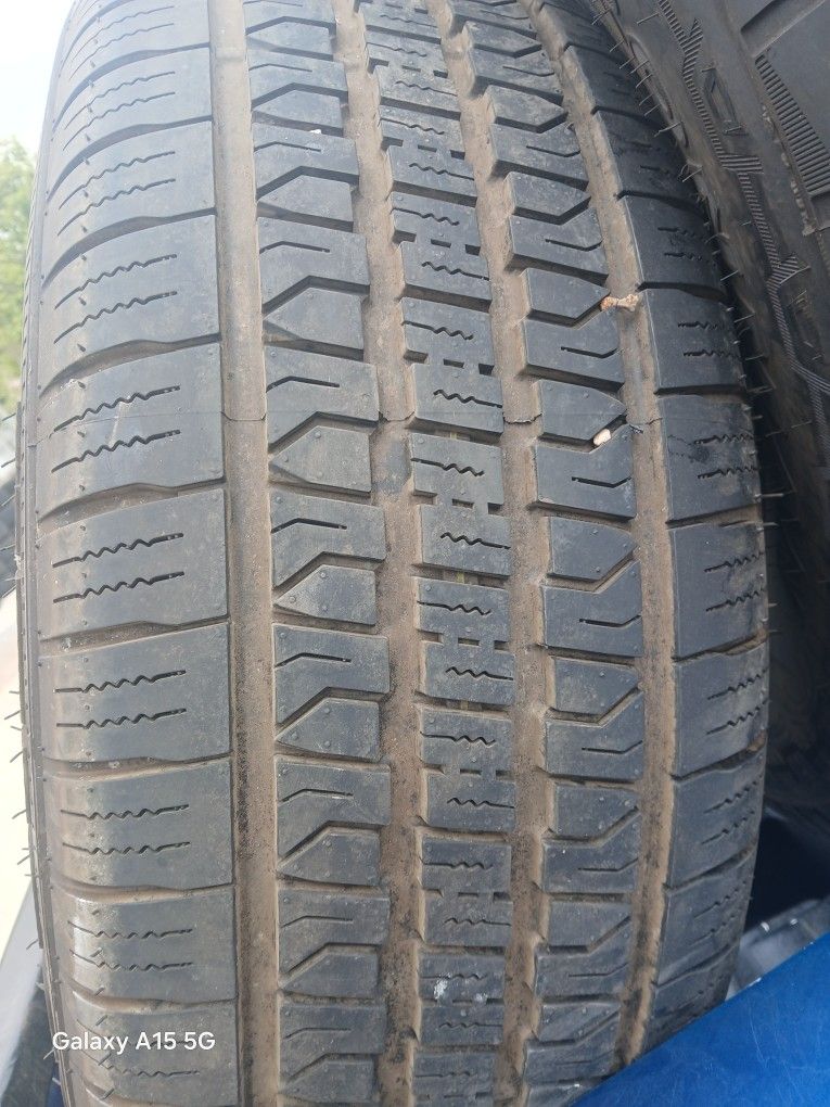 275/70R16 Zeetex Tires (2) Like New