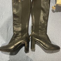 Tory Burch Boots