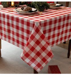 Checkered table cloth
