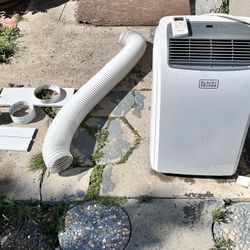 Black+Decker Mobile AC Unit