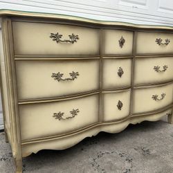 Bassett French Provincial Triple Dresser/Credenza