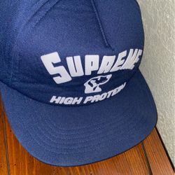 Supreme Hat