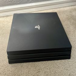 Sony PlayStation 4 Pro 1TB Console & 3 PS4 Games