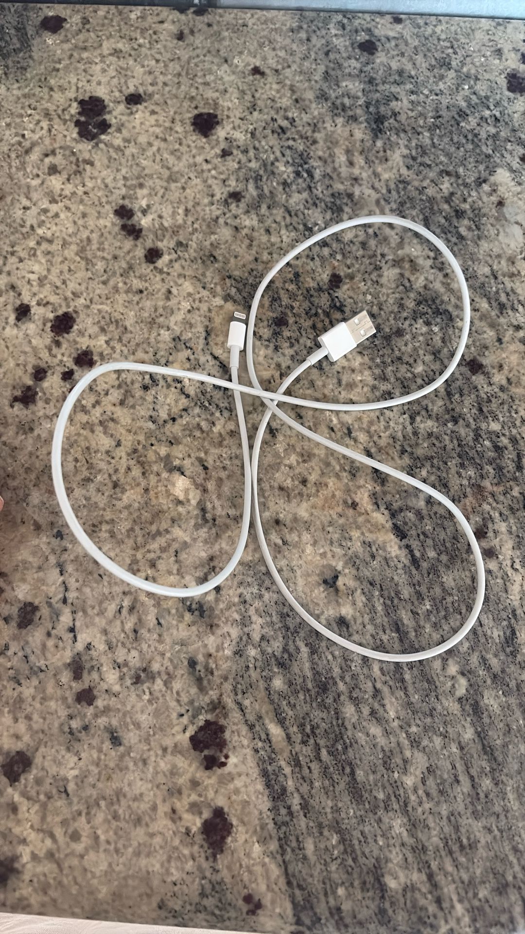 I Phone Charger Perfect Condition 5$ Or Trade