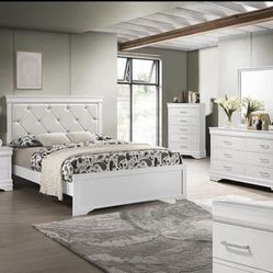 4- Pc Bedroom set Dresser,Mirror  Nightstand (1) Queen size bed frame  Not including Mattress and Box Sp