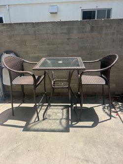 Tall outdoor bistro patio set