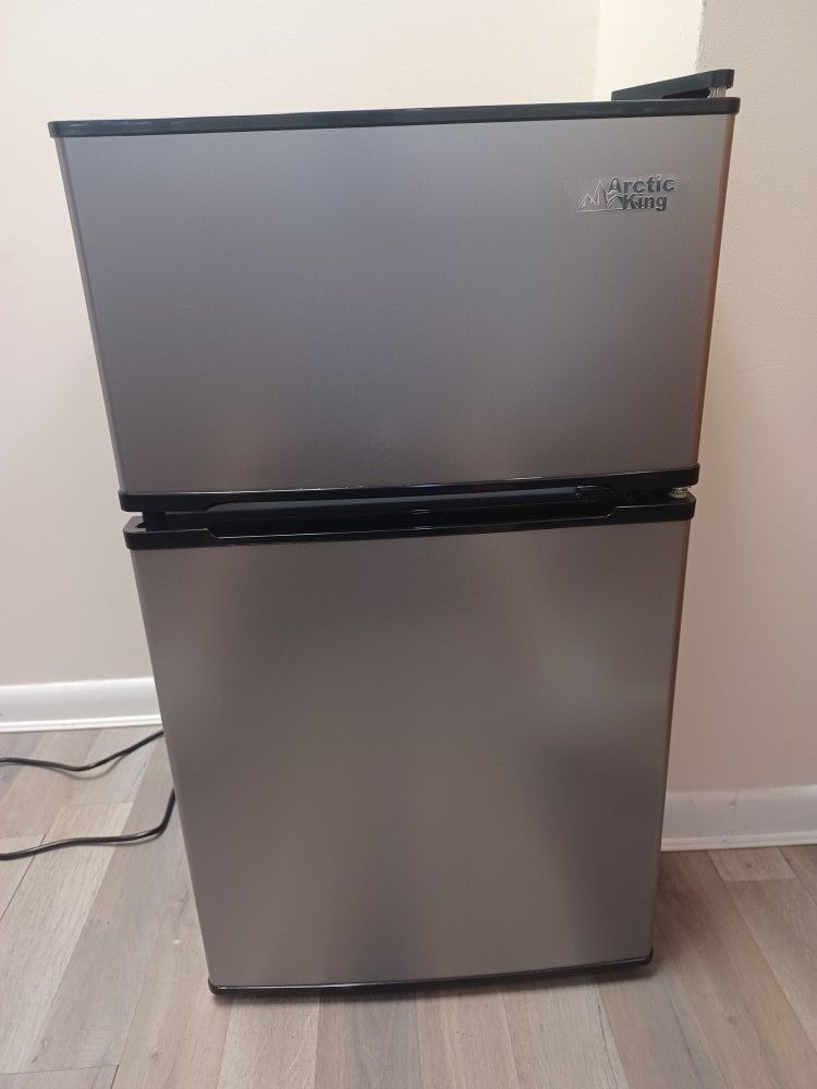 Mini Fridgerator