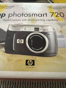 HP Photosmart 720 Digital Camera – NEW IN BOX Complete Vintage Y2K Camera
